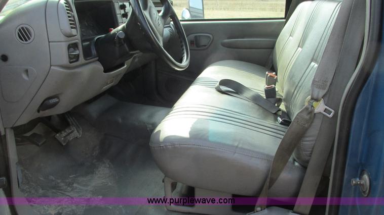 image for item I3117 1997 Chevrolet 3500 flatbed truck