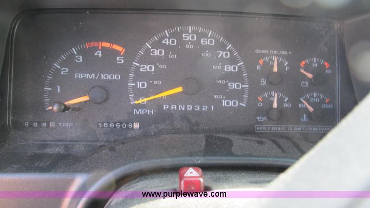 image for item I3117 1997 Chevrolet 3500 flatbed truck