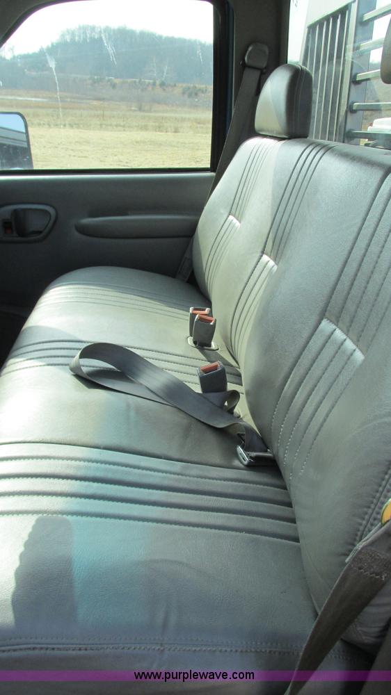 image for item I3117 1997 Chevrolet 3500 flatbed truck