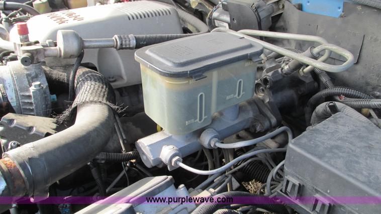 image for item I3117 1997 Chevrolet 3500 flatbed truck