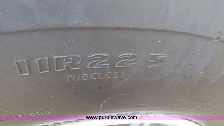 image for item I3120 1987 Mack DM686S flatbed truck