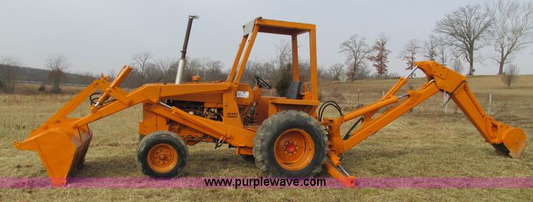 image for item I3121 1971 Case 580 backhoe