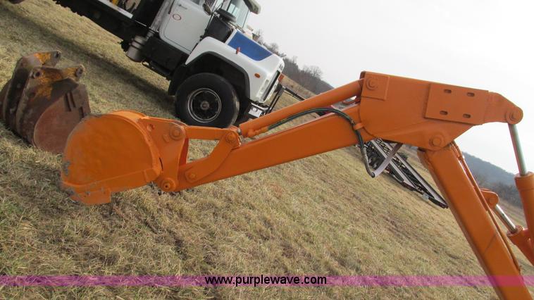 image for item I3121 1971 Case 580 backhoe