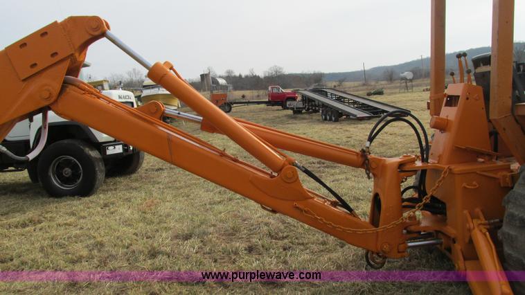 image for item I3121 1971 Case 580 backhoe