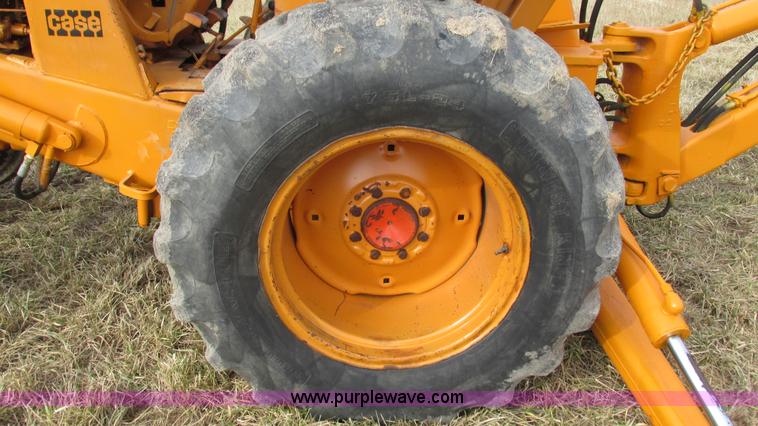 image for item I3121 1971 Case 580 backhoe