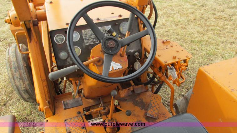 image for item I3121 1971 Case 580 backhoe