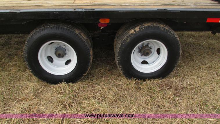 image for item I3122 1985 Blair trailer