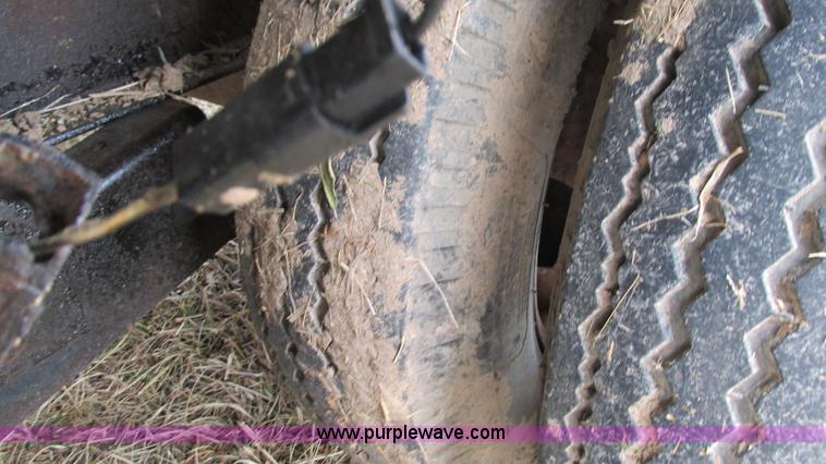 image for item I3122 1985 Blair trailer