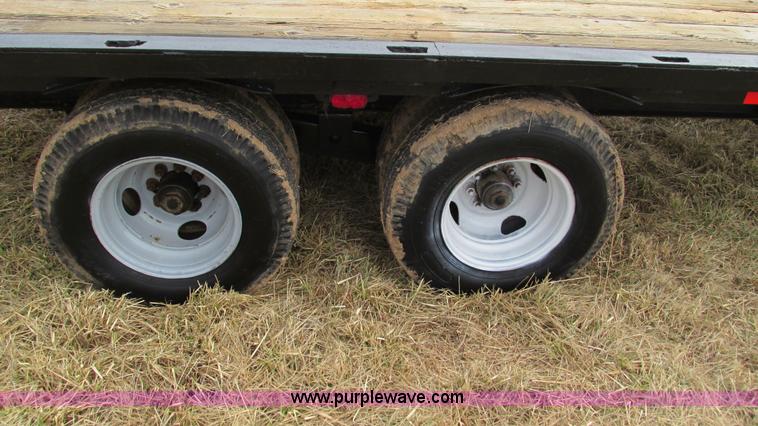 image for item I3122 1985 Blair trailer