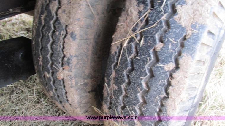 image for item I3122 1985 Blair trailer