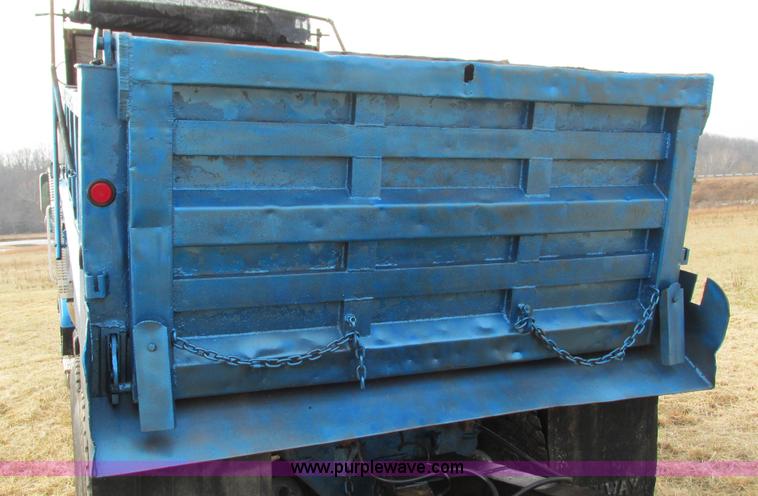 image for item I3123 1979 Chevrolet Bison dump truck