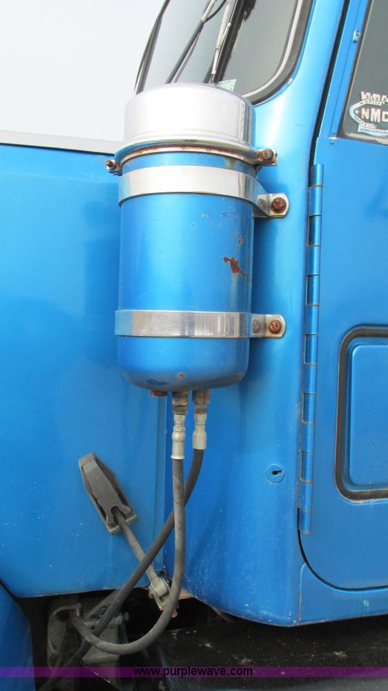 image for item I3123 1979 Chevrolet Bison dump truck