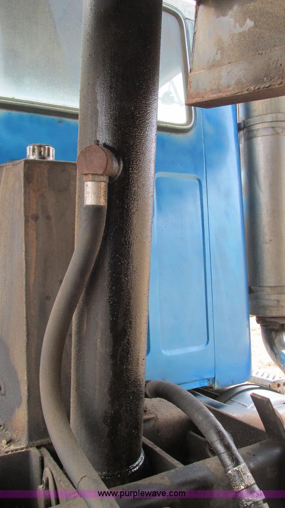 image for item I3123 1979 Chevrolet Bison dump truck