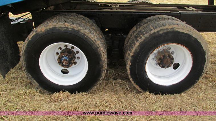 image for item I3123 1979 Chevrolet Bison dump truck