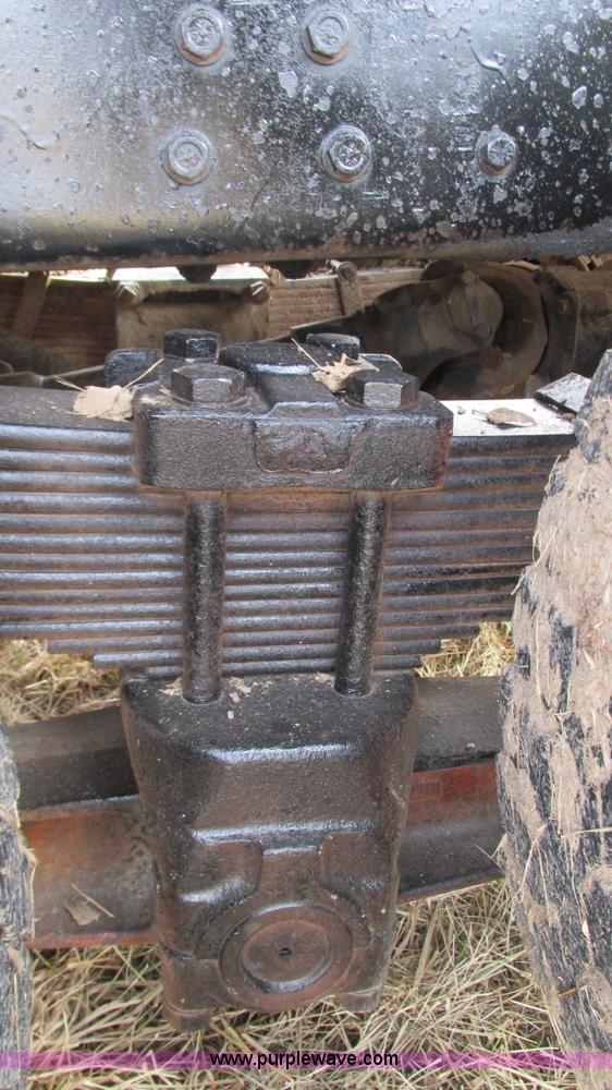 image for item I3123 1979 Chevrolet Bison dump truck