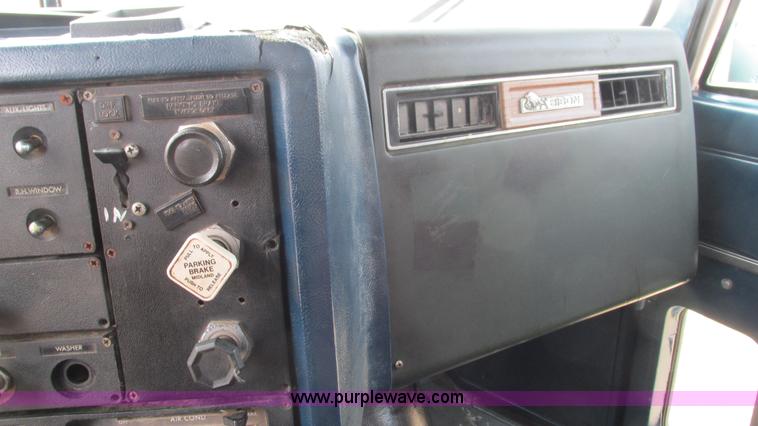 image for item I3123 1979 Chevrolet Bison dump truck