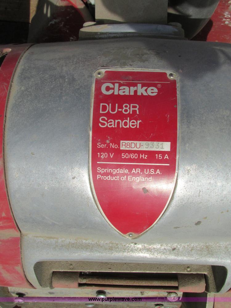 image for item I4071 Assorted tools