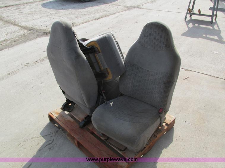 image for item I4073 Assorted Chevrolet 3500 truck parts