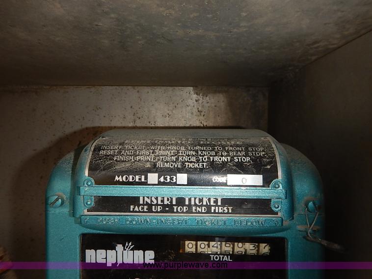 image for item I5082 1998 Chevrolet T7500 propane delivery truck