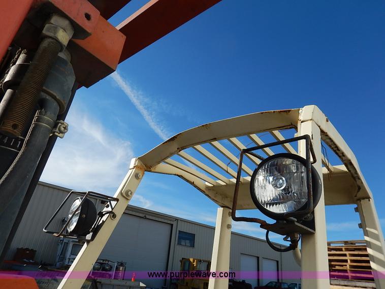 image for item I5114 Nissan 35 forklift