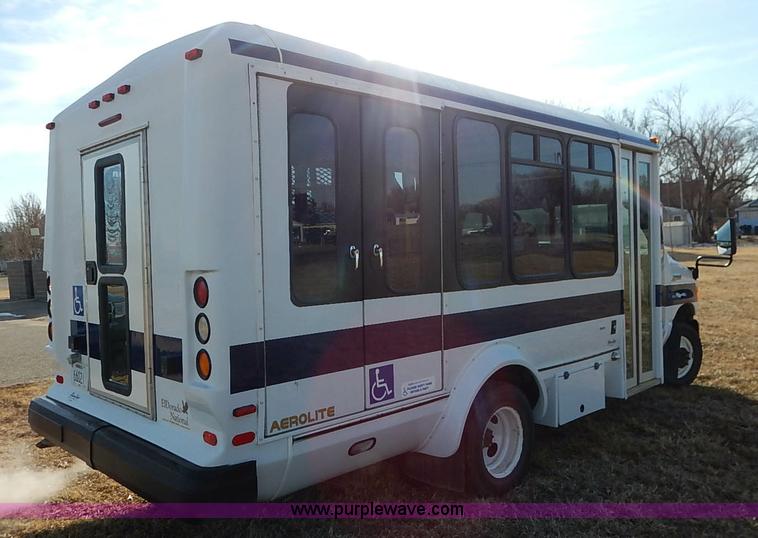 image for item I5122 2007 Ford E350 Super Duty El Dorado Aerolite van