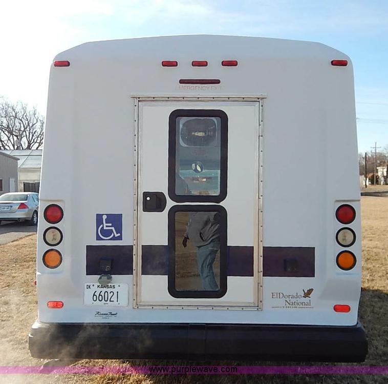 image for item I5122 2007 Ford E350 Super Duty El Dorado Aerolite van