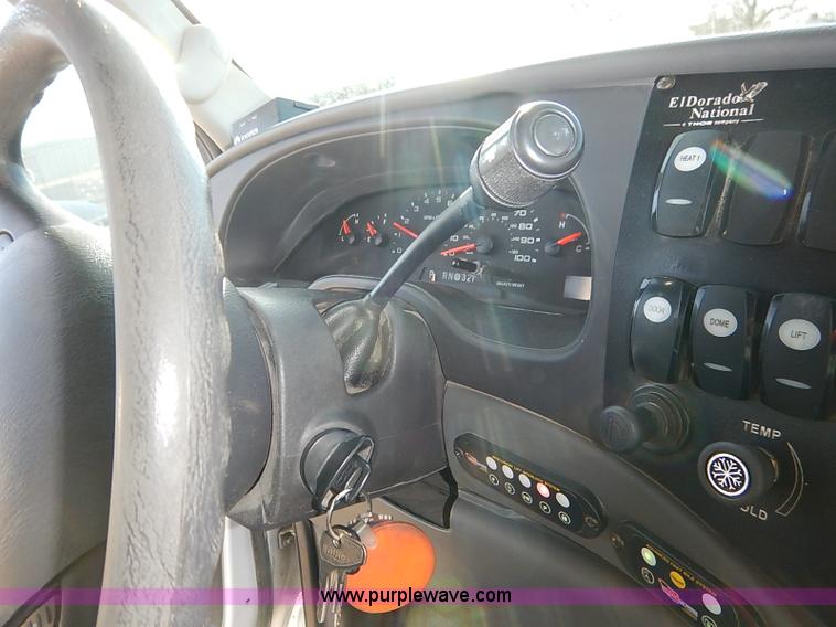 image for item I5122 2007 Ford E350 Super Duty El Dorado Aerolite van