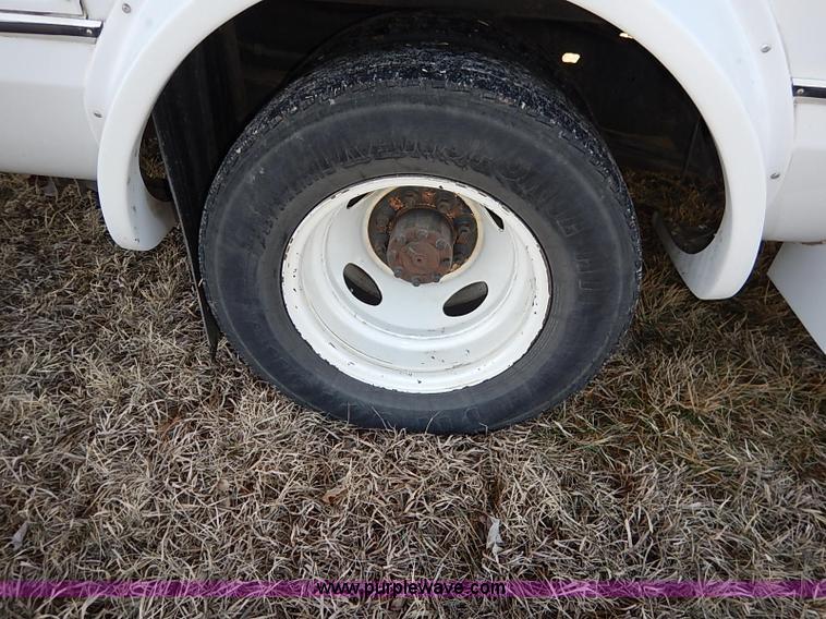 image for item I5122 2007 Ford E350 Super Duty El Dorado Aerolite van