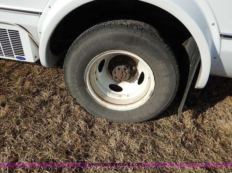 image for item I5122 2007 Ford E350 Super Duty El Dorado Aerolite van