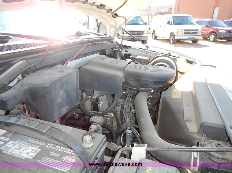 image for item I5132 1998 Ford F150 XL SuperCab pickup truck