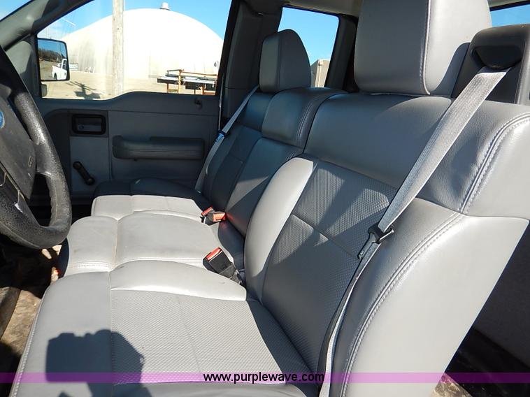 image for item I5135 2008 Ford F150 XL SuperCab pickup truck