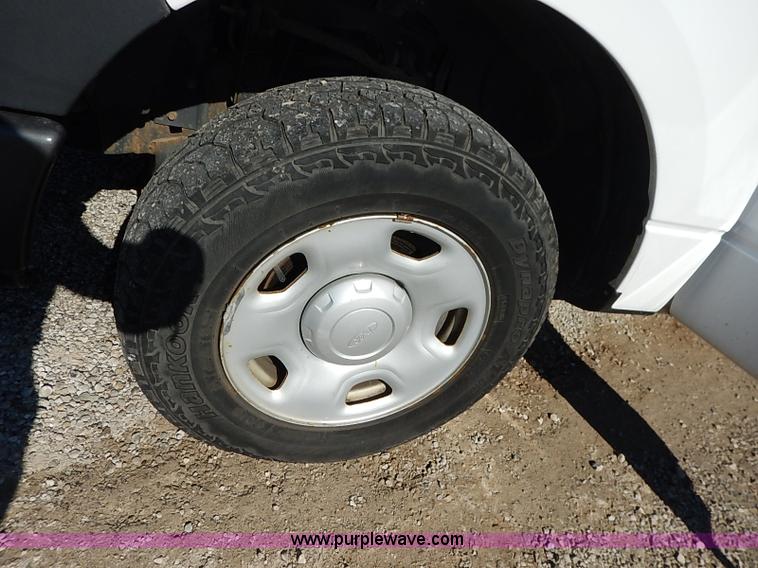 image for item I5135 2008 Ford F150 XL SuperCab pickup truck