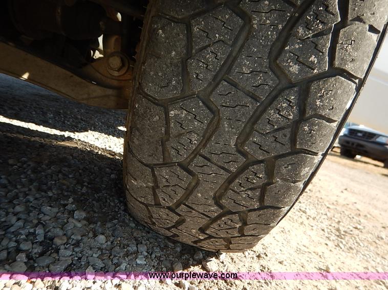 image for item I5135 2008 Ford F150 XL SuperCab pickup truck