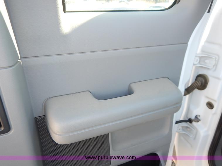 image for item I5135 2008 Ford F150 XL SuperCab pickup truck