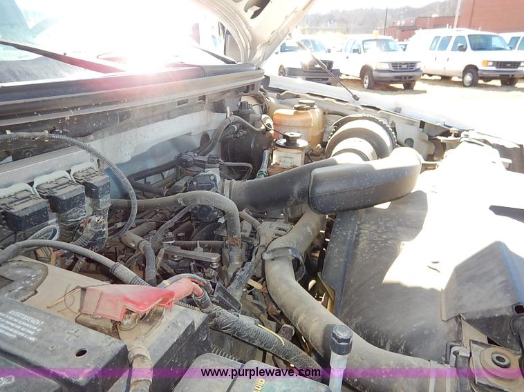 image for item I5136 2007 Ford F150 XL SuperCab pickup truck