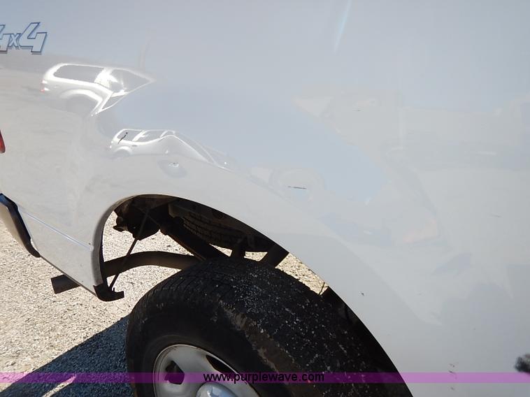 image for item I5136 2007 Ford F150 XL SuperCab pickup truck