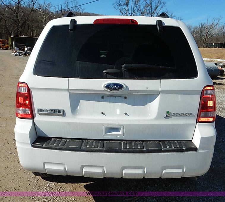 image for item I5137 2012 Ford Escape Hybrid SUV