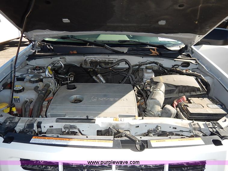 image for item I5137 2012 Ford Escape Hybrid SUV