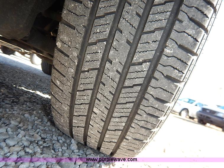 image for item I5137 2012 Ford Escape Hybrid SUV