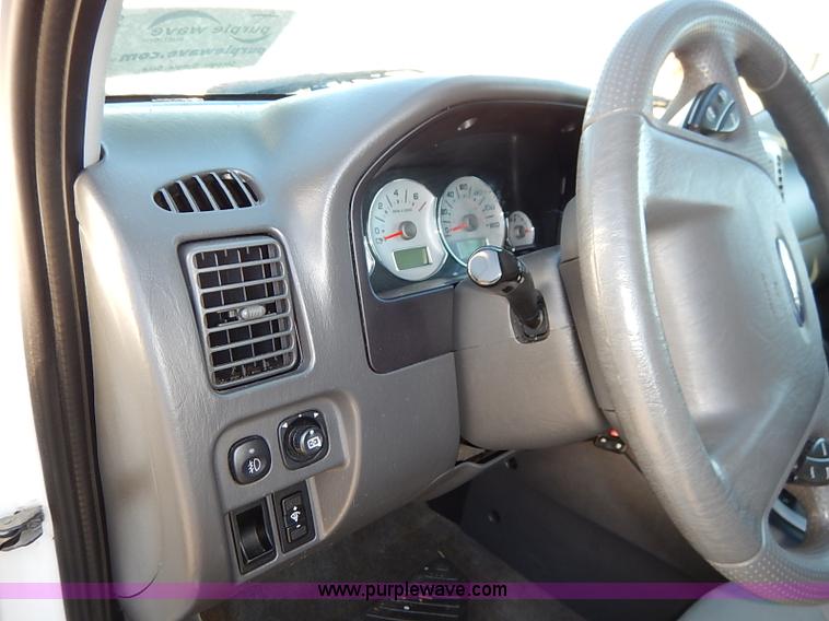 image for item I5139 2005 Ford Escape Hybrid SUV