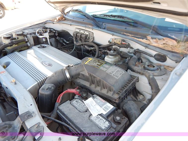 image for item I5139 2005 Ford Escape Hybrid SUV