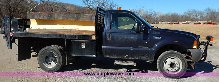 image for item I5140 2000 Ford F450 Super Duty flatbed dump truck