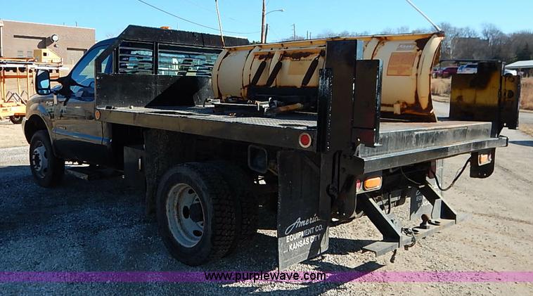 image for item I5140 2000 Ford F450 Super Duty flatbed dump truck