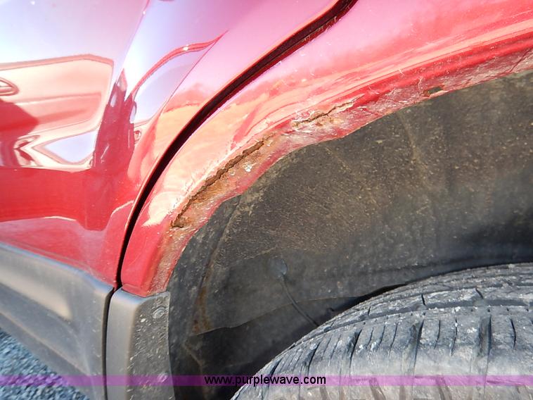 image for item I5141 2005 Ford Escape Hybrid SUV