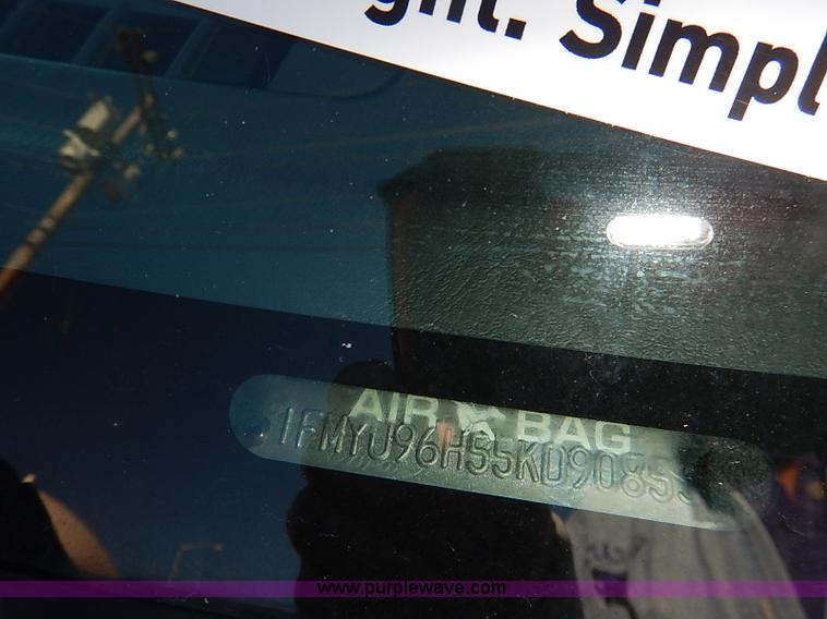 image for item I5141 2005 Ford Escape Hybrid SUV