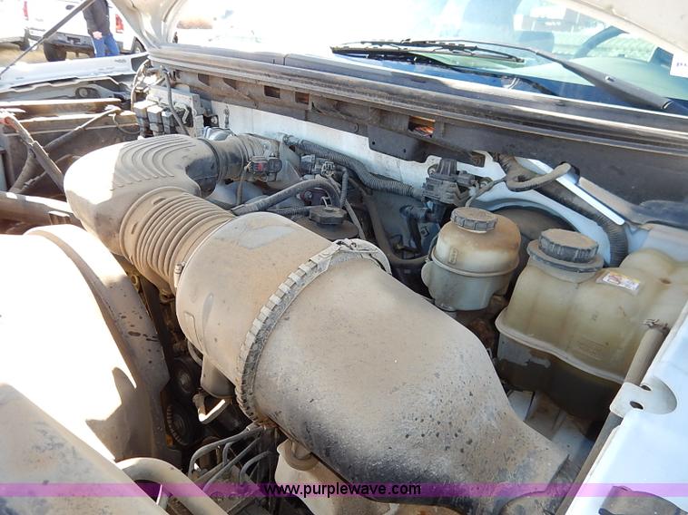 image for item I5143 2006 Ford F150 XL SuperCab pickup truck