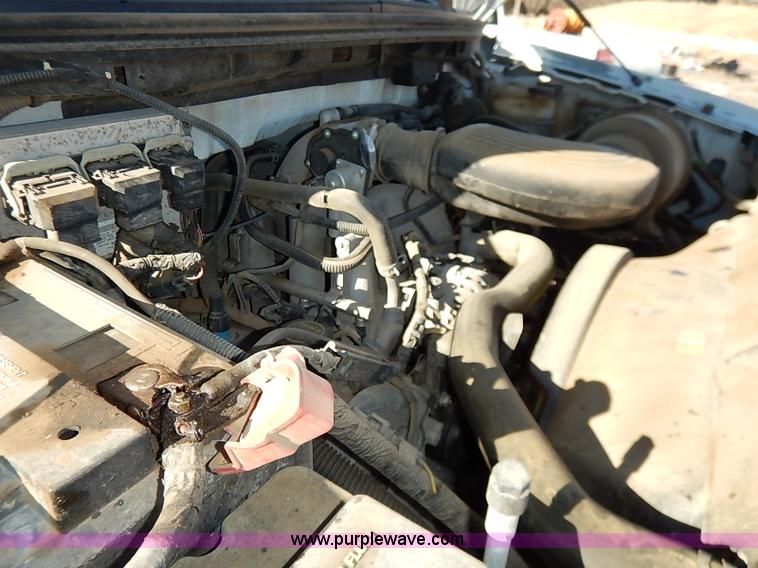 image for item I5143 2006 Ford F150 XL SuperCab pickup truck