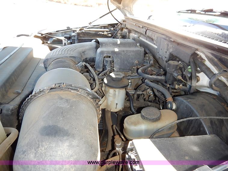 image for item I5144 2001 Ford F150 XL SuperCab pickup truck