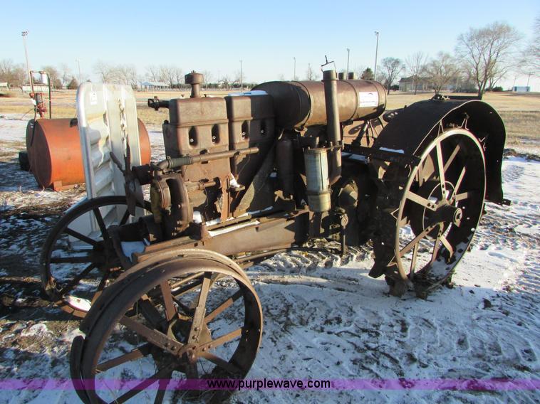 Twin City tractor in Hitchcock, SD Item I6651 sold Purple Wave