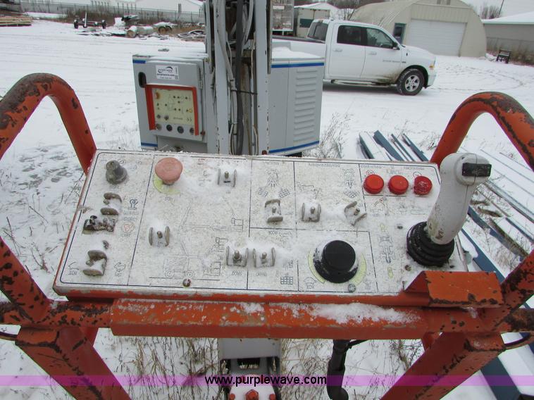 image for item I6662 1999 Sky Jack SJKB-40D boom lift